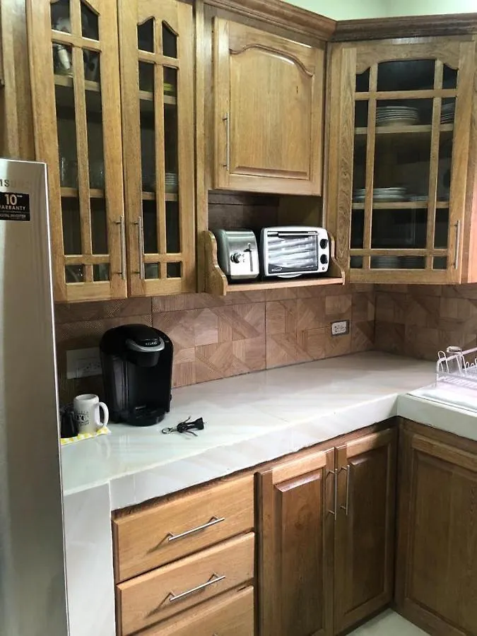 Beverley Manor Diamond Vale' 2 Bedroom 1 Bath Apartment Diego Martin