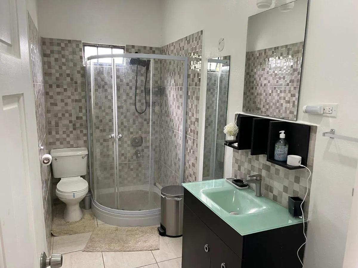 Beverley Manor Diamond Vale' 2 Bedroom 1 Bath Apartment Diego Martin