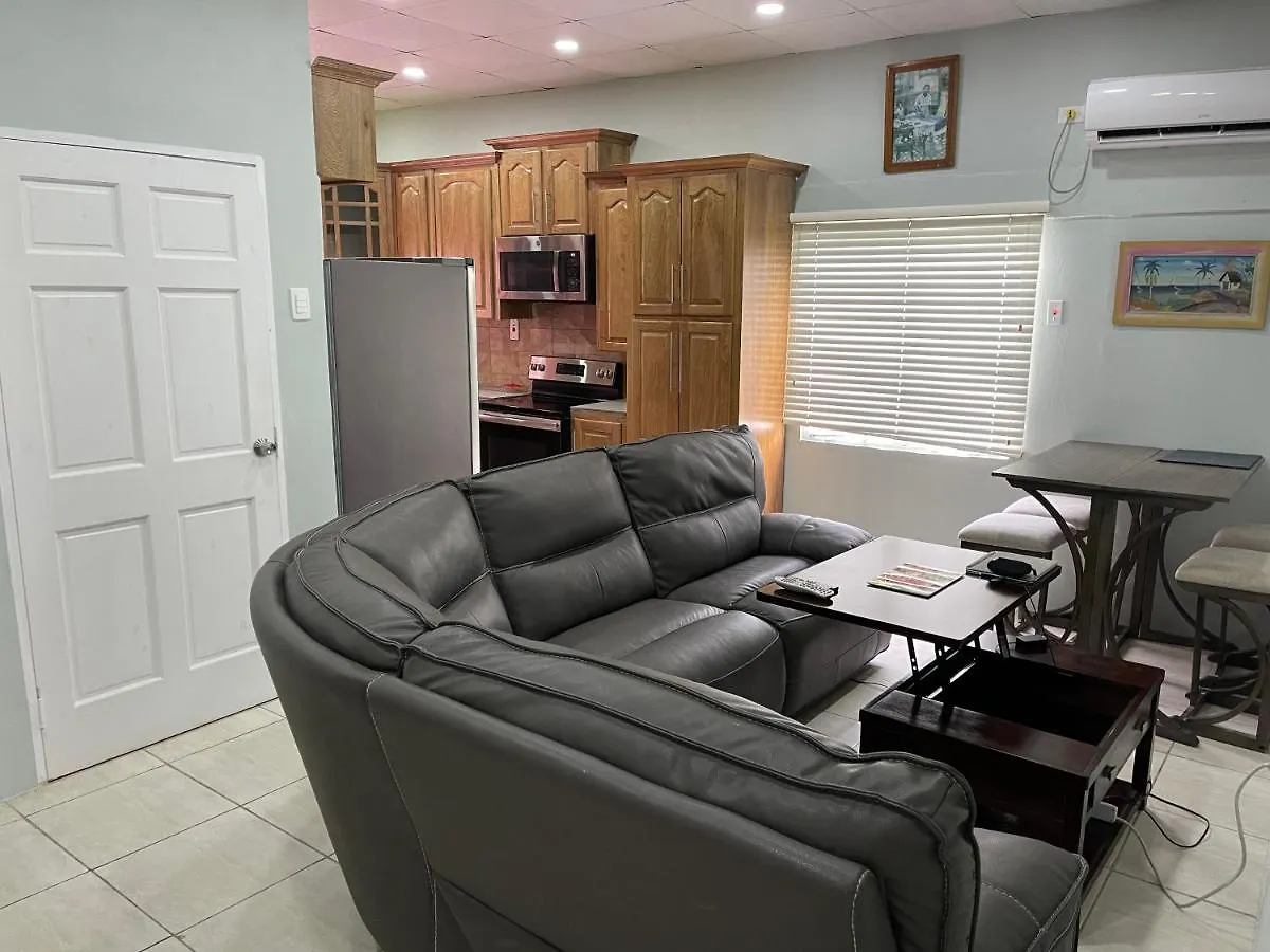 Beverley Manor Diamond Vale' 2 Bedroom 1 Bath Apartment Diego Martin